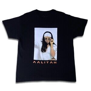 Aaliyah Graphic Tee